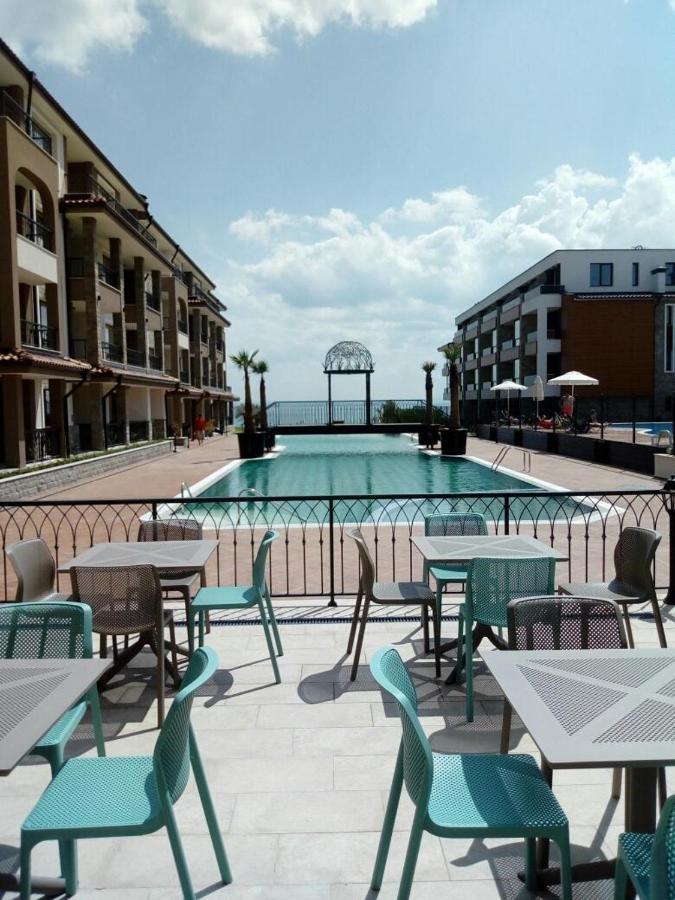Bbr26- Sea View First Line Apartment Sarafovo بورغاس المظهر الخارجي الصورة